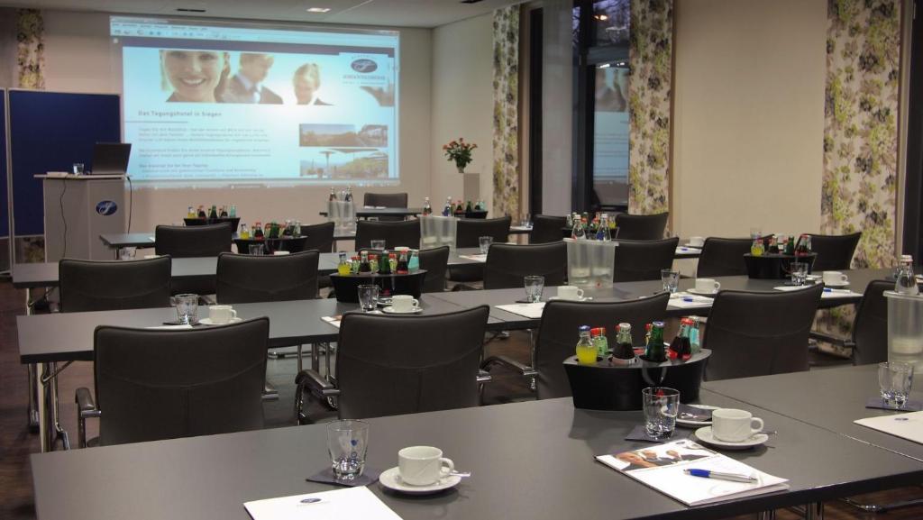 Berghotel Johanneshoehe Siegen Esterno foto