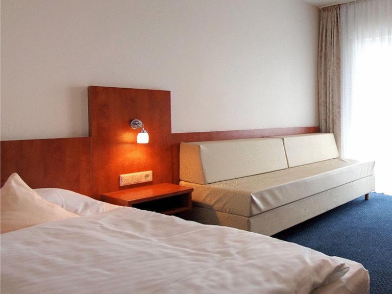 Berghotel Johanneshoehe Siegen Esterno foto